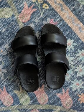 FitFlop Black Leather Lulu Slide Sandals